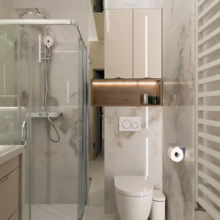 Prestige 4 * Wroclaw